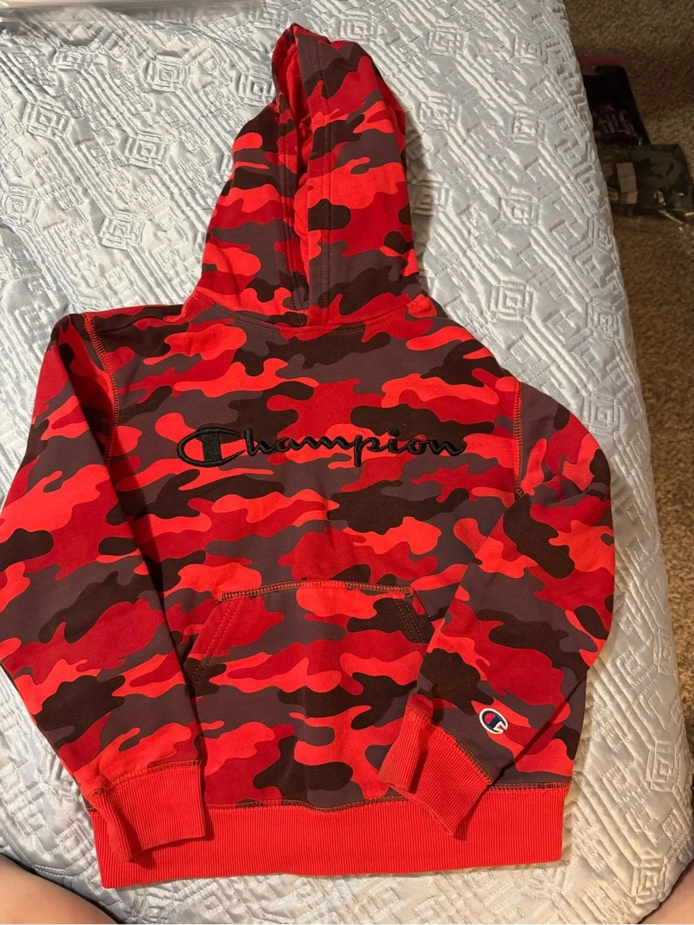 Champion Red Camo Kids' Hoodie - Champion Logo size small